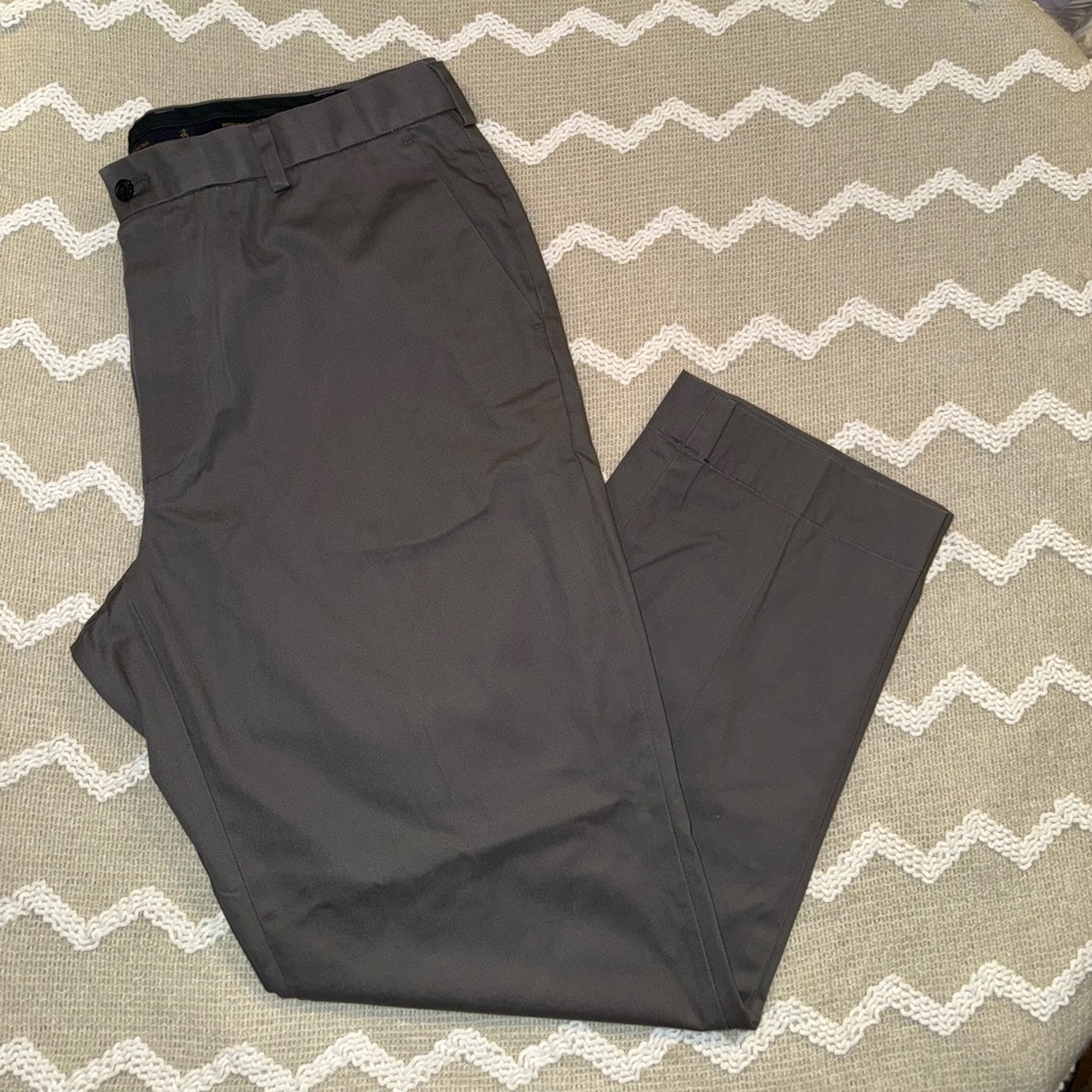 Brooks Brothers men’s advantage chino stretch clark fit